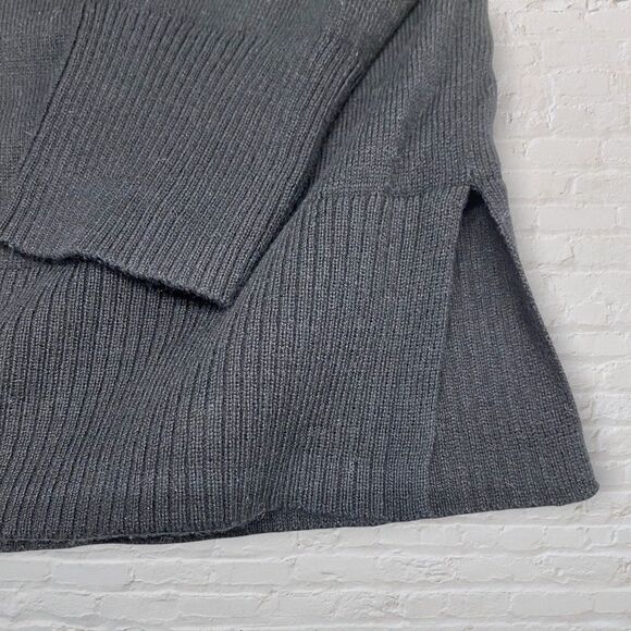 Gap Black City Chic Sweater size Large NEW - Picture 6 of 8